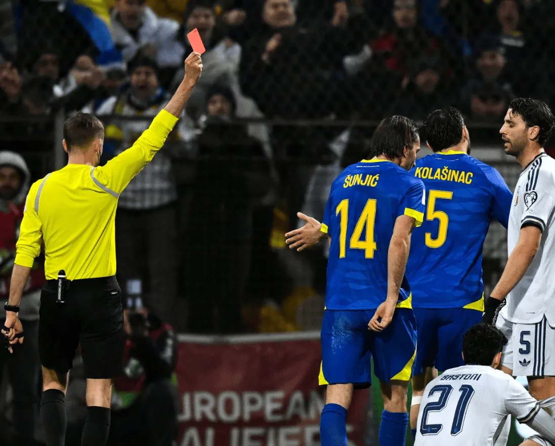 广发百家乐-波黑0-1意大利半场数据：射门13-2，射正4-2，良机0-0